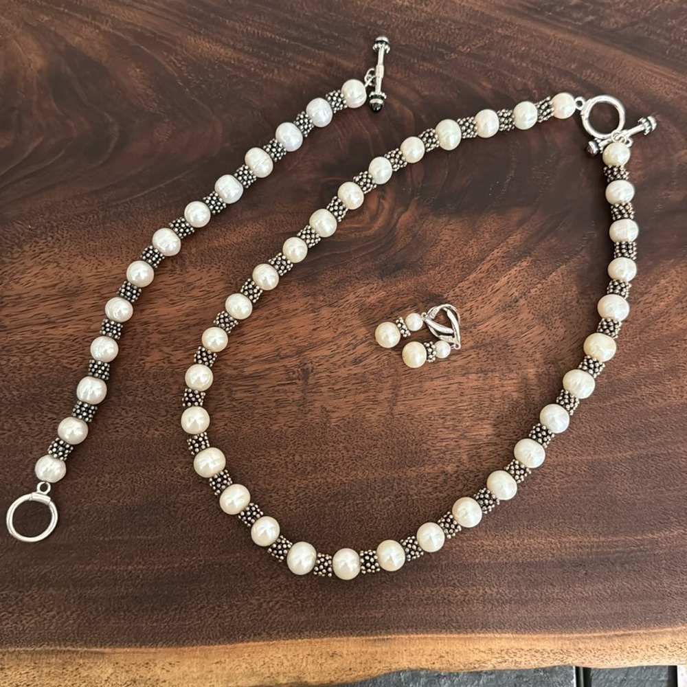 Sterling Silver Cultured pearl jewelry set (necklace, bracelet, ring, earrings) - Picture 6 of 7
